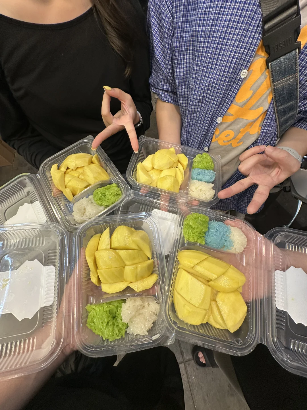 🇹🇭曼谷老天奶！这家三色芒果糯米饭绝了…！！