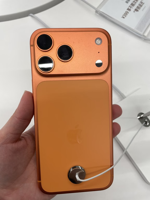 iPhone17Pro vs 18Pro