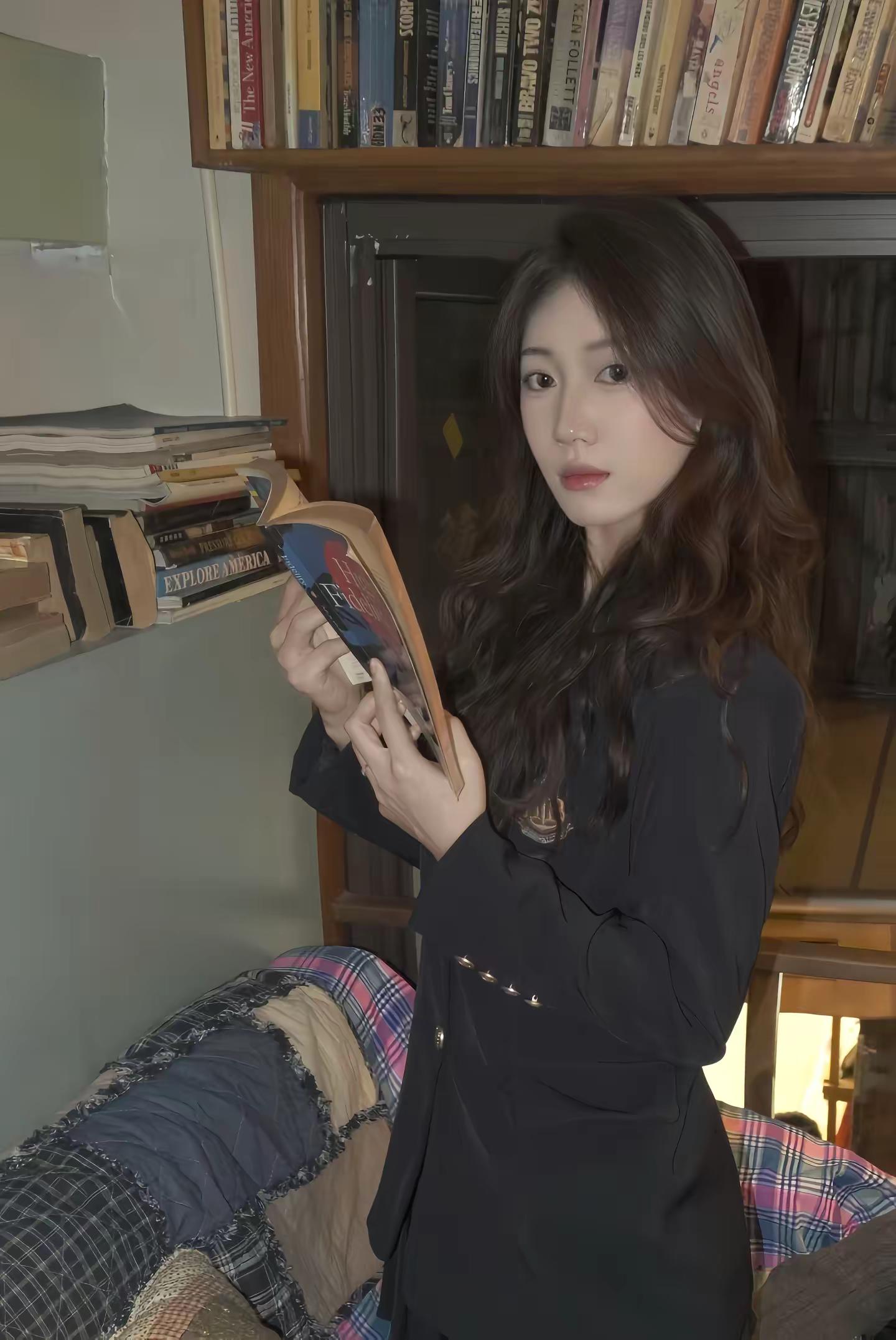 <p>学姐 l e <!--{img:0}--><!--{img:1}...