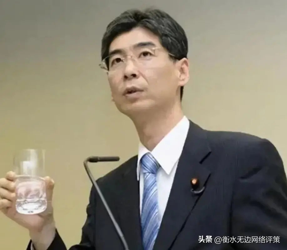 15年前，带头喝下福岛核废水的日本官员，如今身体出现异常了没？ ​