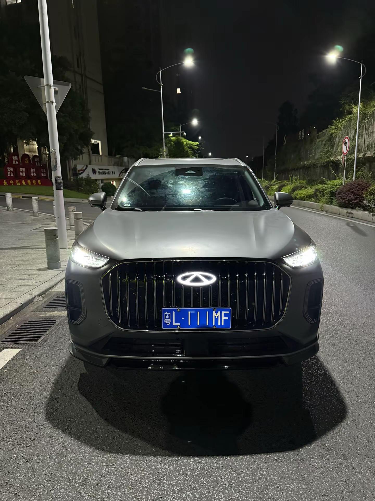 虽然说已经是两年的车了，但是这颜值到现在还能打，厉害了我的瑞虎8L瑞虎8L