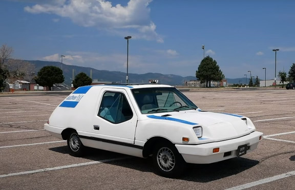 风口与先驱：1979年Electrek Uncar电动车