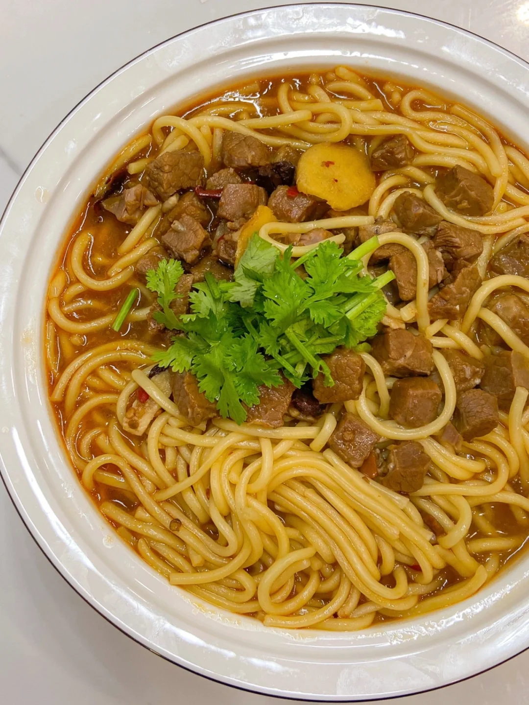 大数据请推给爱吃面的人‼️自制红烧牛肉面🍜