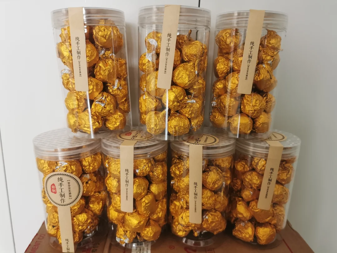 这款链接是桃木枝和芝麻丸，农家香油。