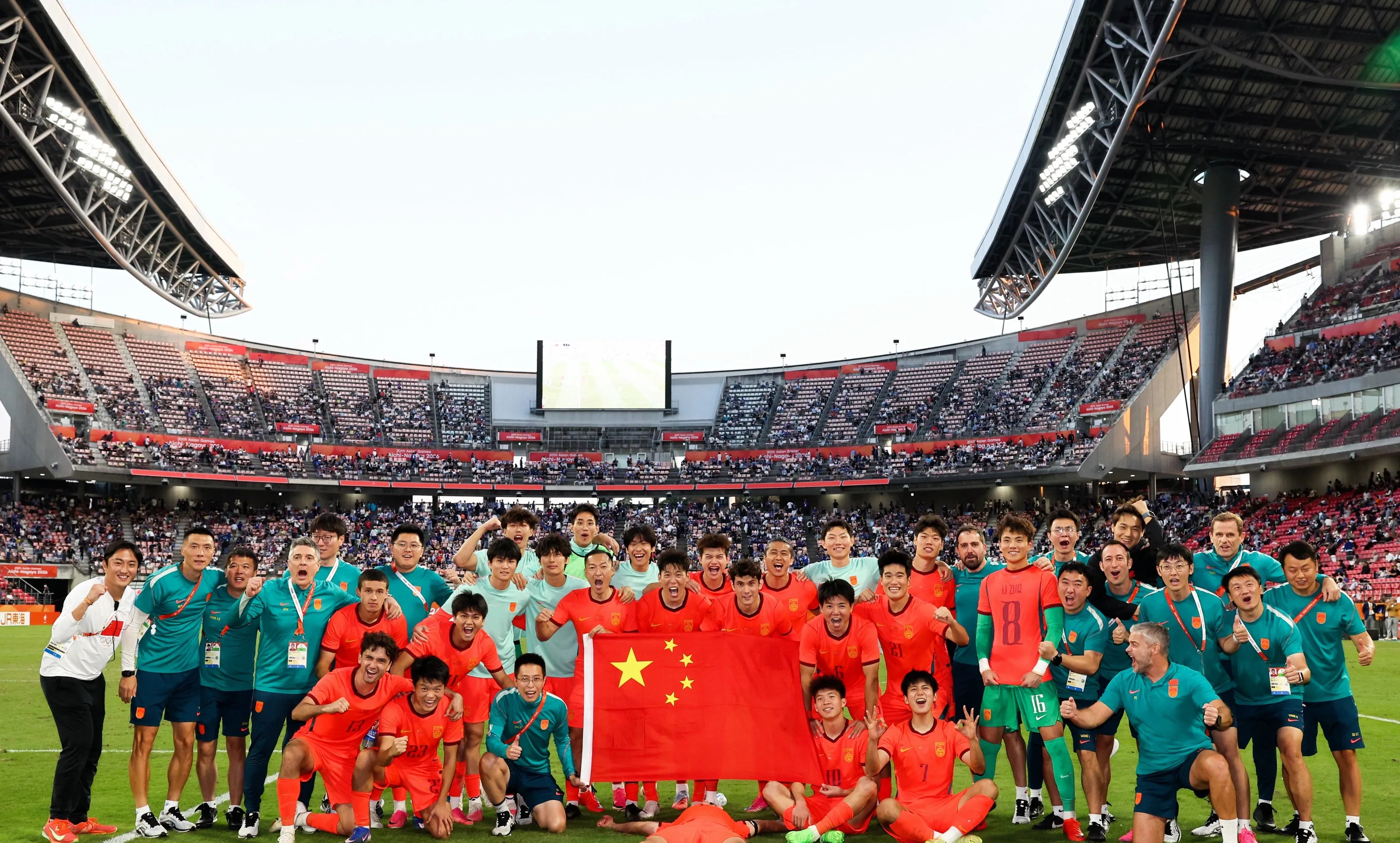 #帥氣李昊是oscaR[超话]# 
  
守门员李昊
U23国足拿下铜牌🥉 ​