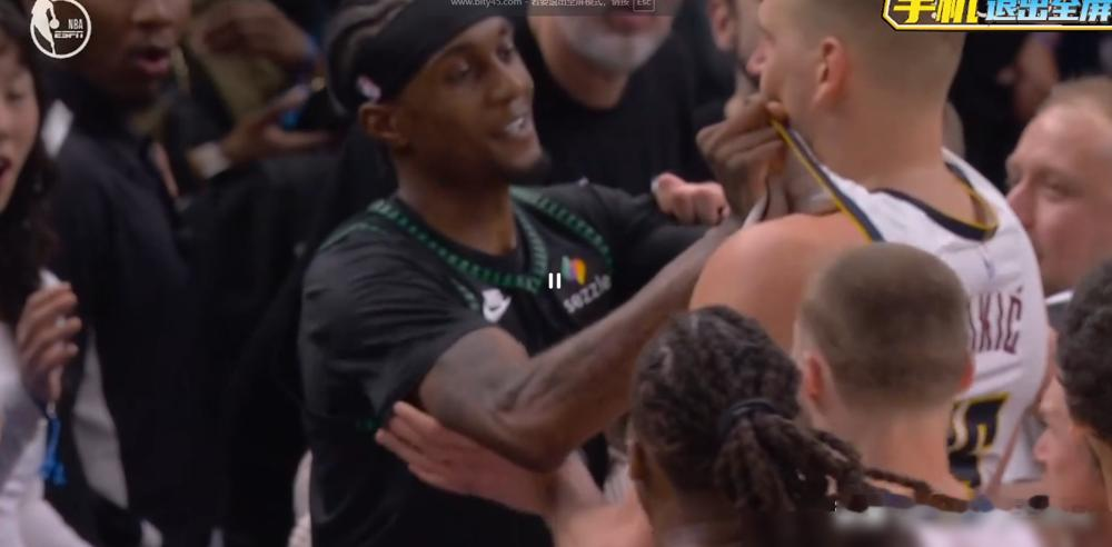 NBA彻底乱了！一个38号秀，在替补席上站起来，狂砍43分，直接把卫冕...