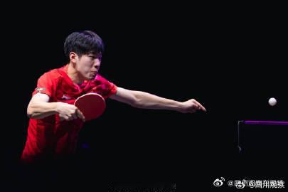 【 2026WTT横滨冠军赛男单首轮，赛会8号种子中国选手温瑞博1-3...