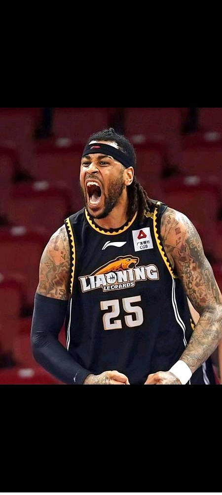 辽宁男篮这操作，你看懂了吗？    常规赛收官战，杨鸣直接把主力按在板...