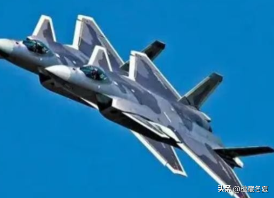 这下，美国完全可以放心了？中国的东风-41、东风21D导弹，以及歼-20战机都是手搓的，真没什么威胁，纯手工打造，威力射程什么的都是假的，就一堆废铁皮，有什么好怕的。

这话听着像开玩笑，可要是真有人这么想，那不妨看看最近一个多月里公开发生了什么。

2026年8月22日，中国试射了一枚东风-41洲