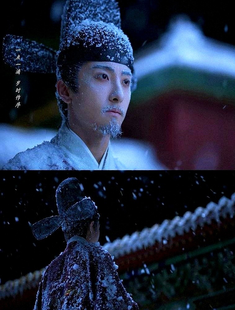 40度大热天拍冻死，满屏弹幕都在刷悲壮，镜头背后全靠肉身硬扛。

《兰香如故》里韩梁弹劾宦官曹公公，被新帝罚站御书房外活活冻死。牛骏峰演这场戏连半句台词都没有，横店大太阳底下，人造雪一层层往身上喷，直接埋成了雪人。

不能躲，不能动，连擦把脸都不行。雪浆混着汗水往下淌，他就这么直挺挺站着，硬熬到整个