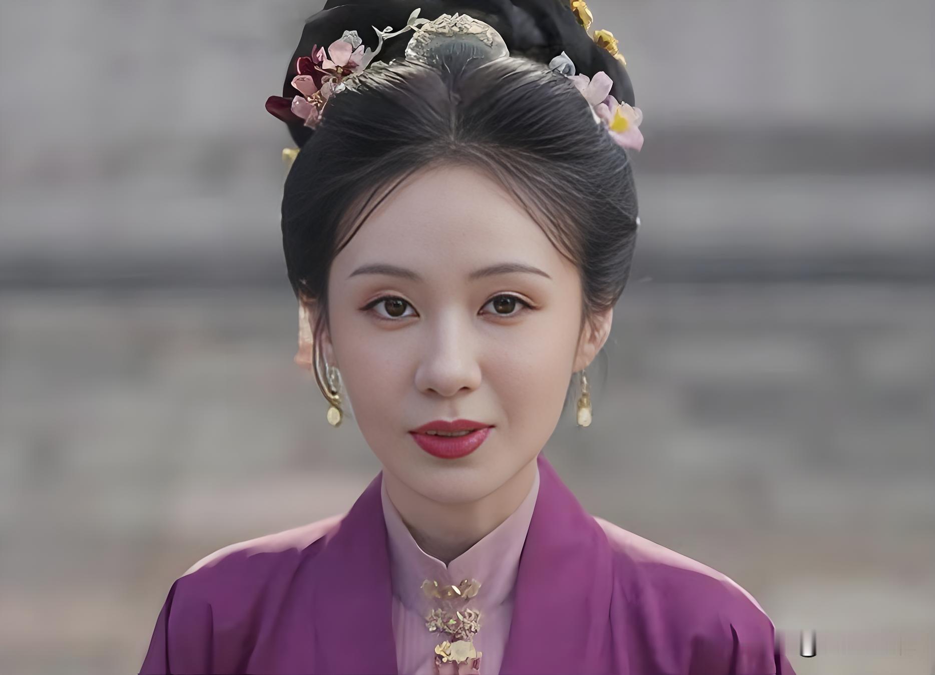 《兰香如故》最不合理的三段剧情，第三个离谱到家了！

第一个：许兰香迟迟不愿和林锦岐圆房

一开始不愿圆房可以理解，毕竟许兰香在不知情的情况下被林锦岐强娶心里有一肚子怨气，何况这个人还曾和她有过婚约。

但后面两人彼此了解，林锦岐以真心对待许兰香，正常来说许兰香在得知当年替沈家善后的人就是林锦岐之后