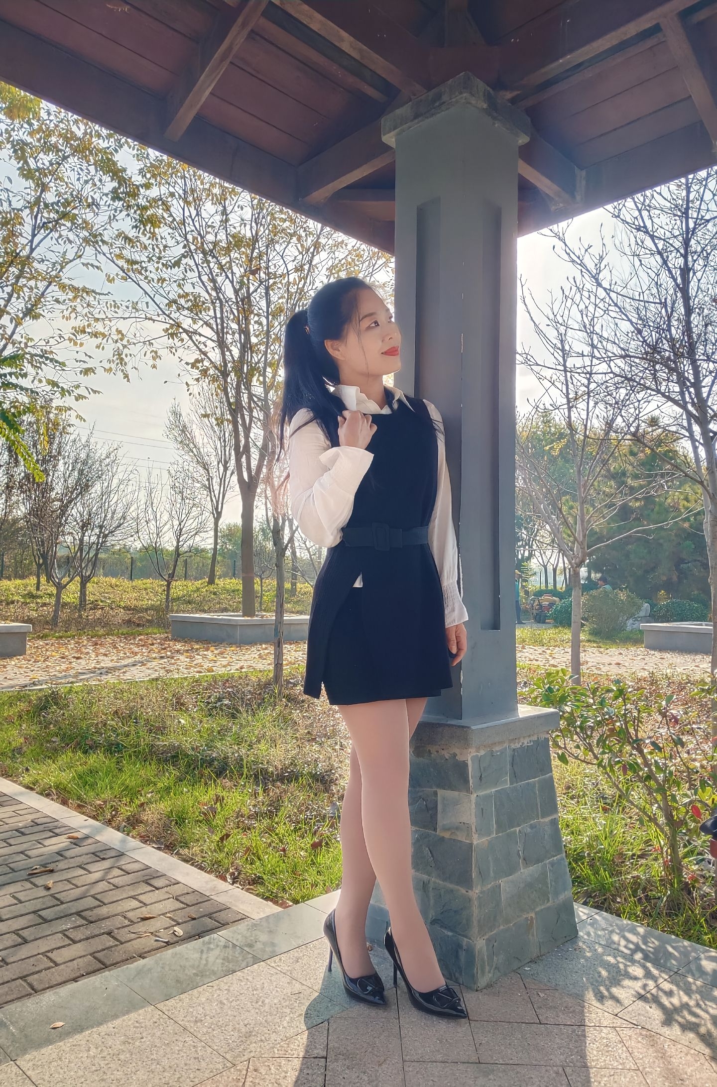 <p>有气质的女人给人什么感觉 <!--{img:0}--><!--{...