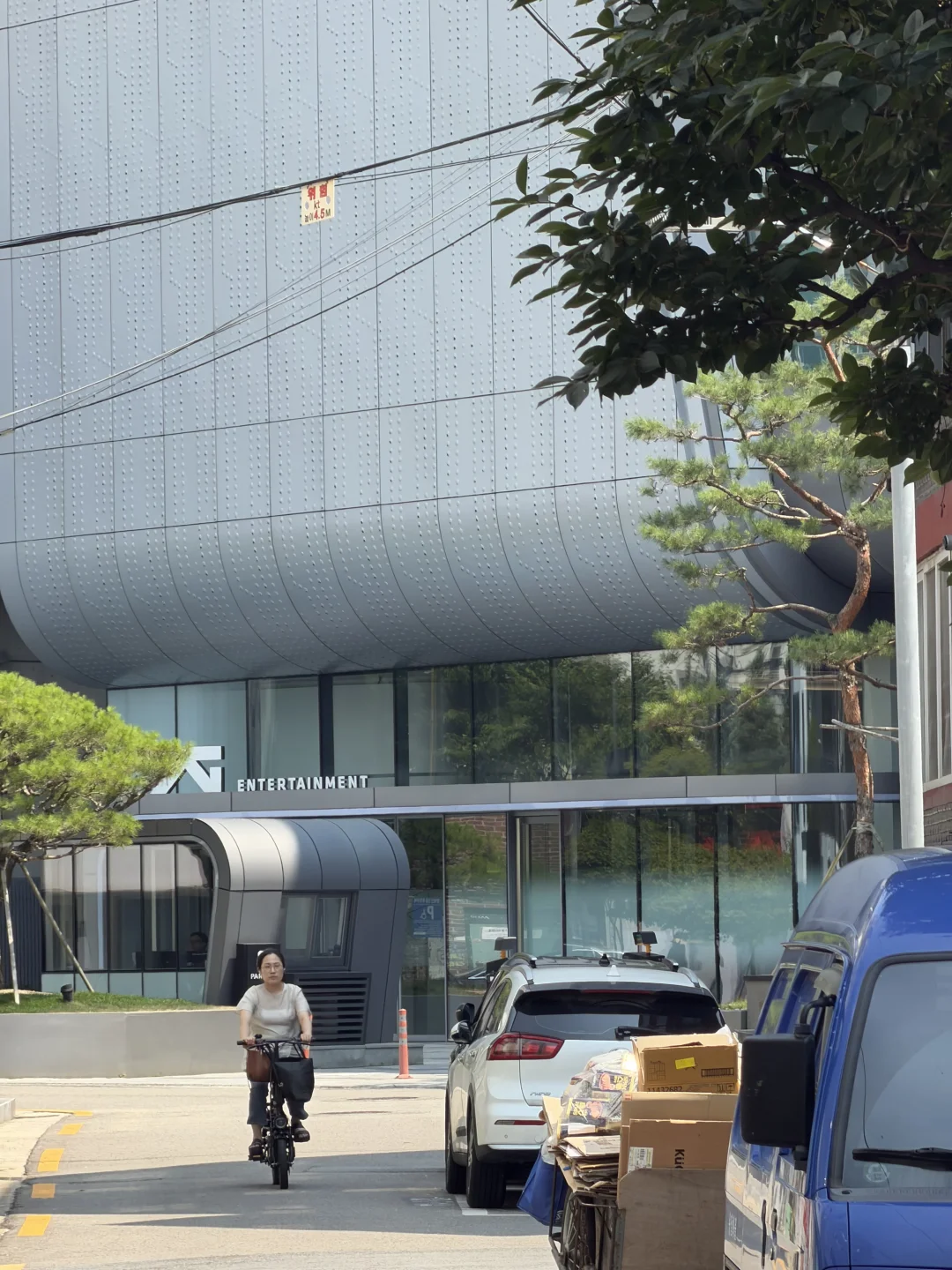🇰🇷yg旁边，我好像有那个选民宿牛逼症