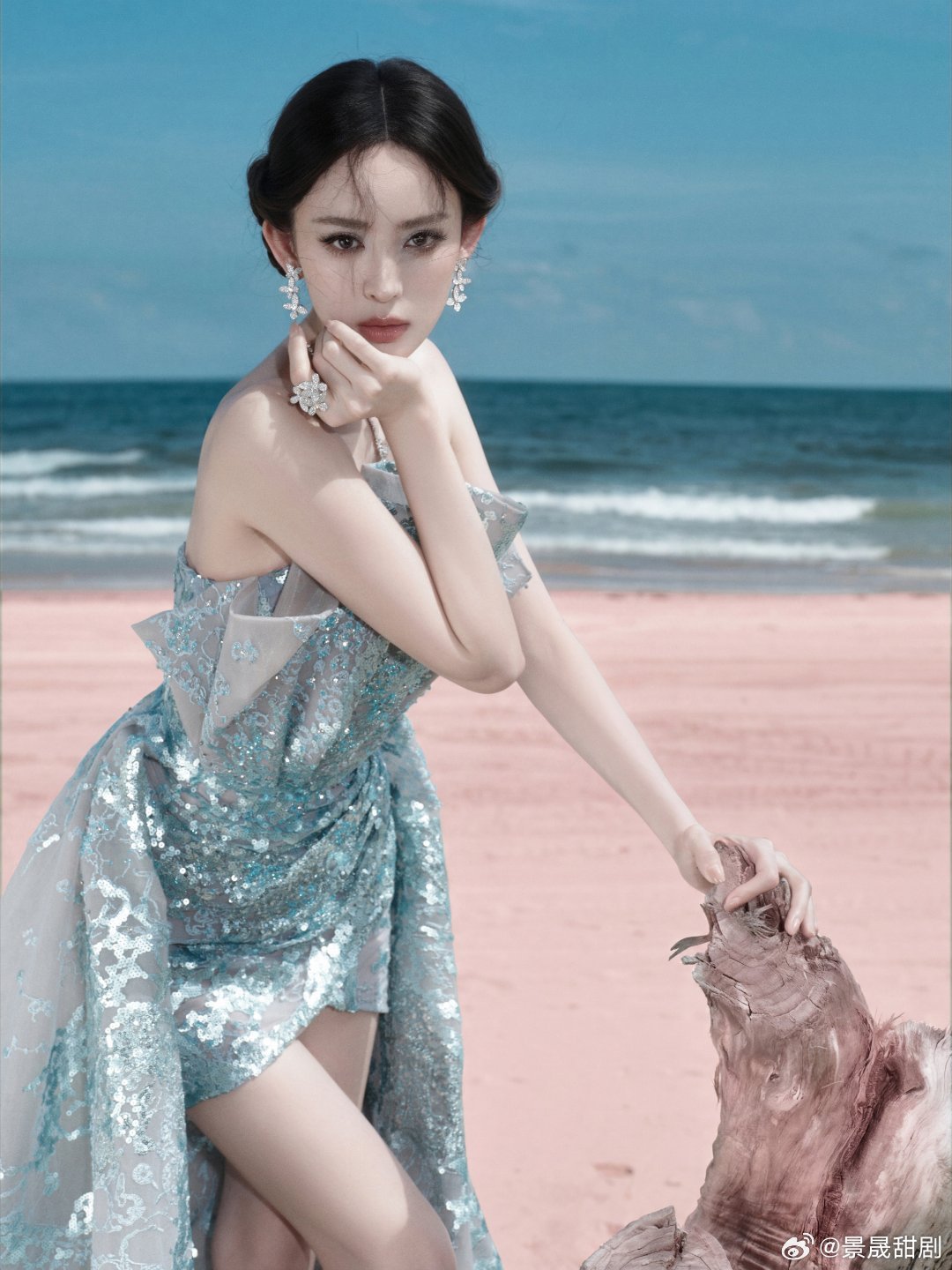 清丽脸蛋伤痕看着揪心，坐等冯佳晶完成蜕变逆袭，手撕渣男的高能剧情赶紧...