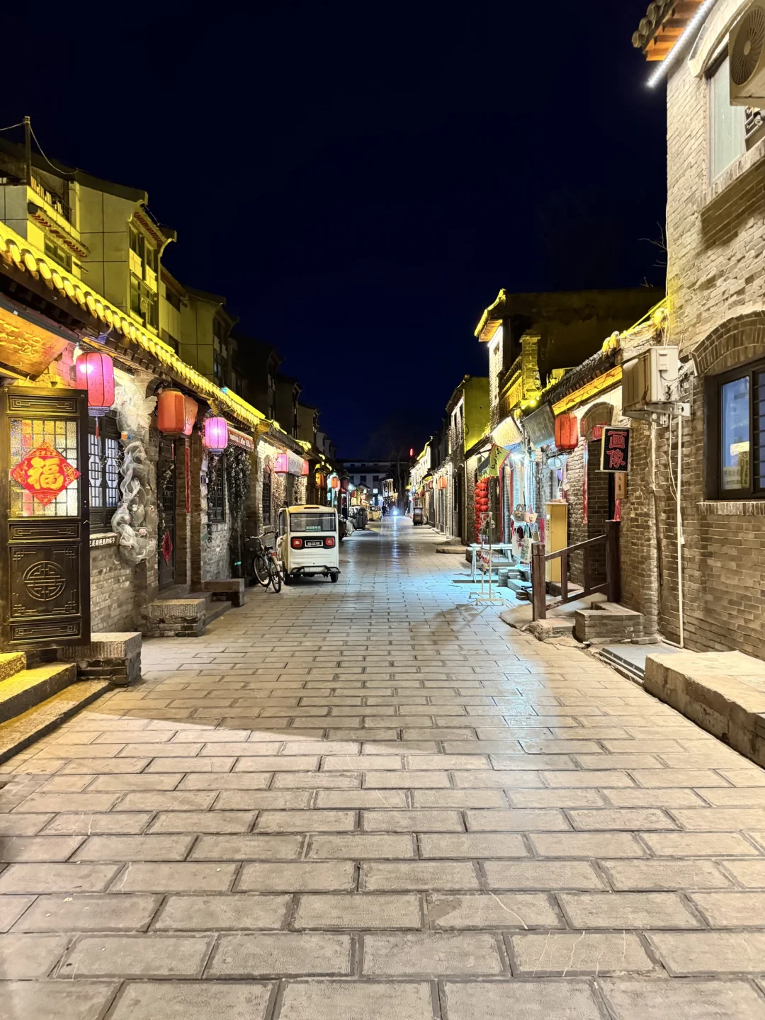 空无一人的河南安阳仓巷街