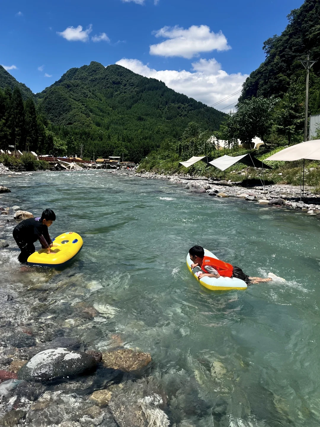 眉山过夜露营营地🏕️自带空调的河谷营地