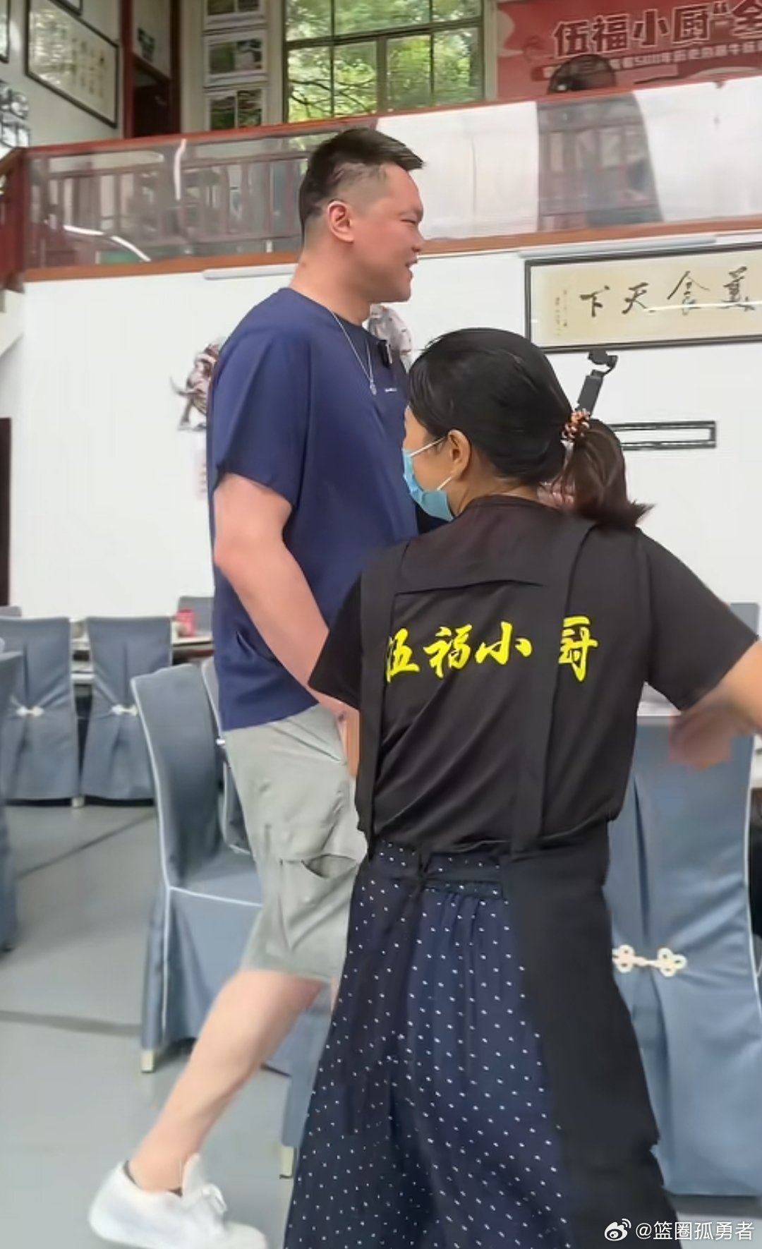 还记得从前朱芳雨在广东男篮任职总经理时，社交平台总更新探店视频，那句...