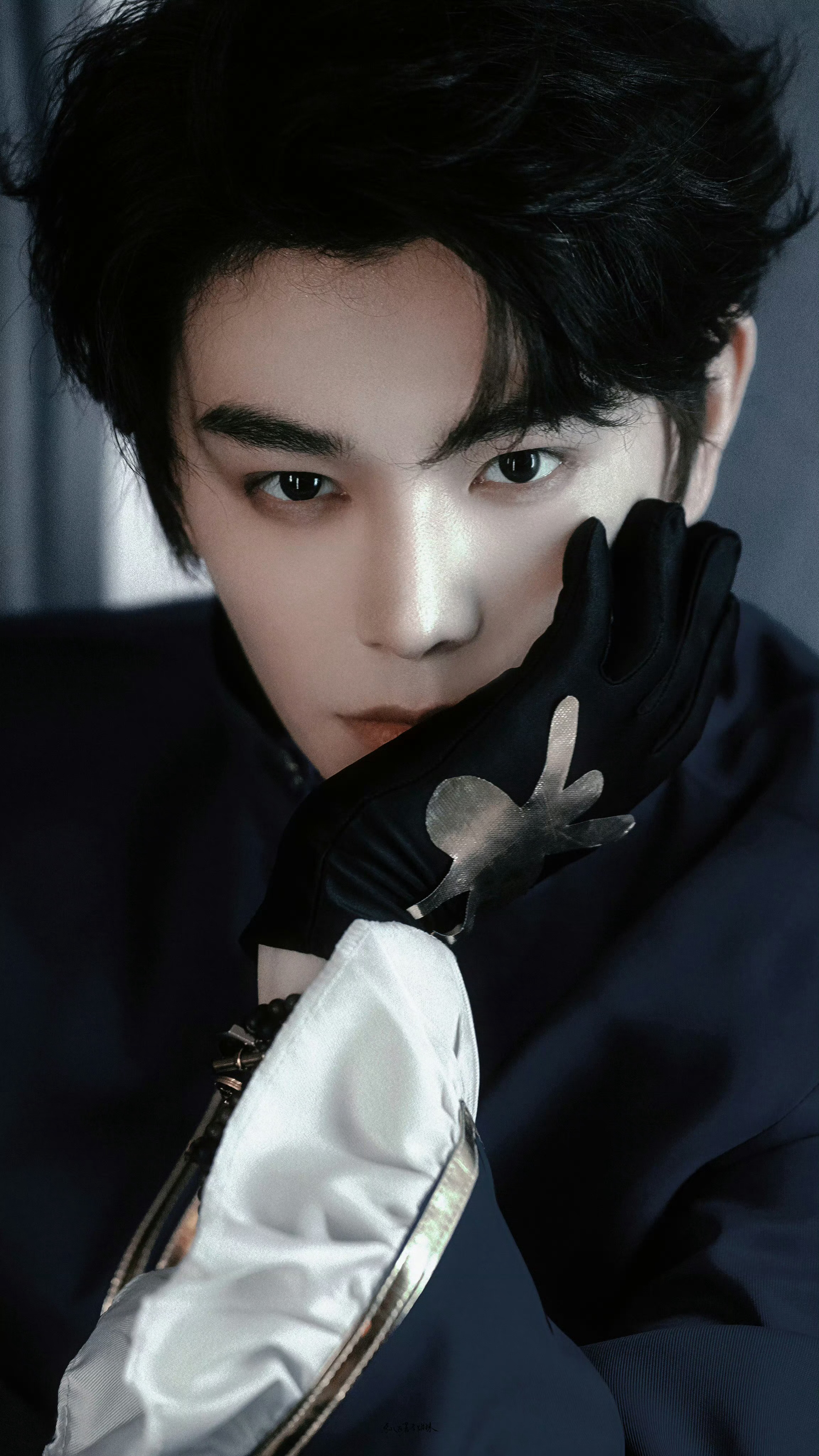 #丁禹兮爱在无尽夏# dyx #丁禹兮沈言#

沈言的克制是温柔，靠近是本能，他为记忆里的光保留心跳的频率。丁禹兮的沈言，刚好把这两样都演到了骨子里。

丁禹兮司宫令｜丁禹兮赵皑｜赵皑｜丁禹兮南部档案｜丁禹兮张海虾｜张海虾｜丁禹兮张海侠｜张海侠｜丁禹兮花开锦绣｜丁禹兮赵凌｜赵凌 ｜ 丁禹兮爱在 ​