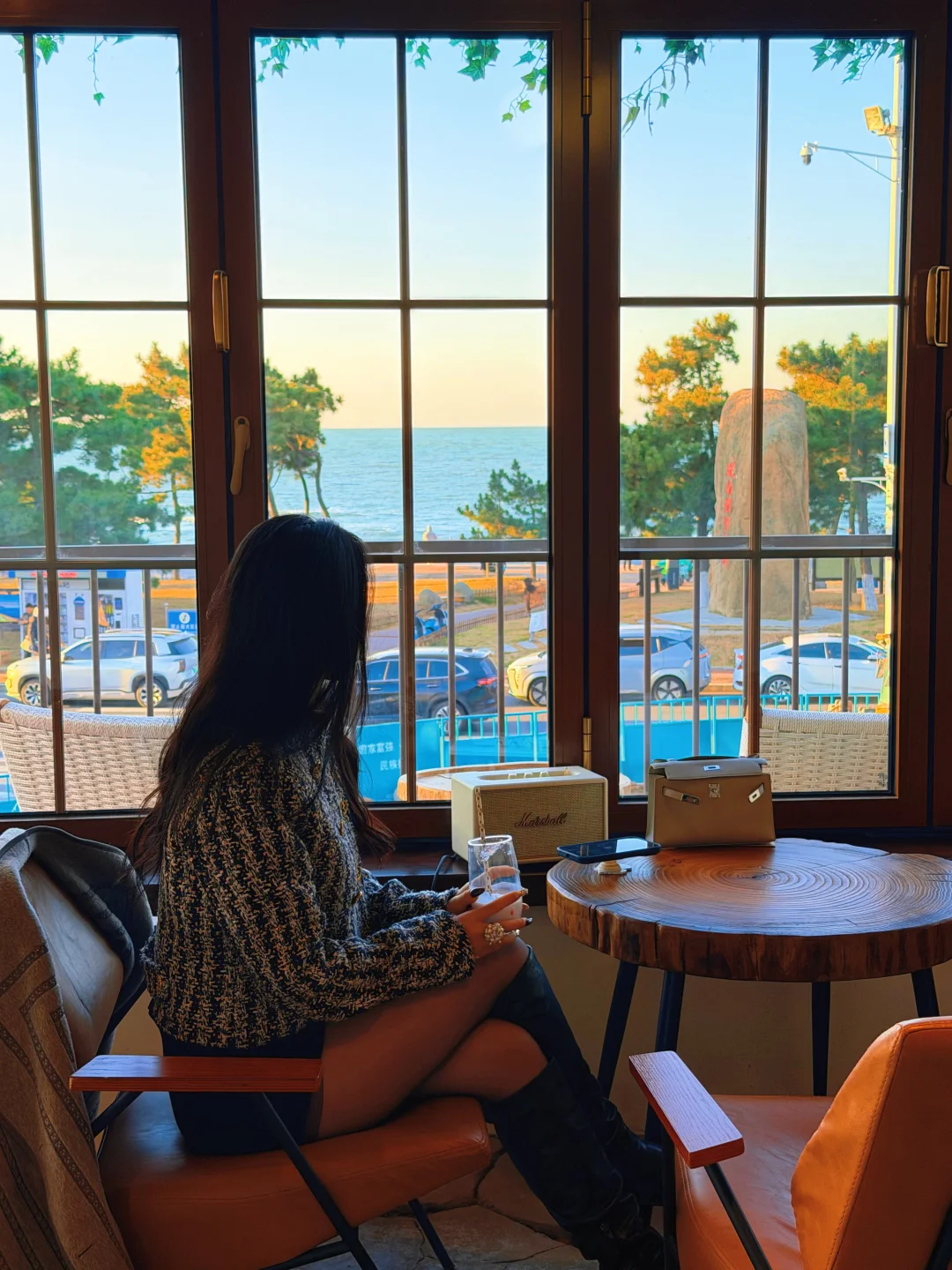 威海！安静的海边咖啡馆，我可以坐一整天！