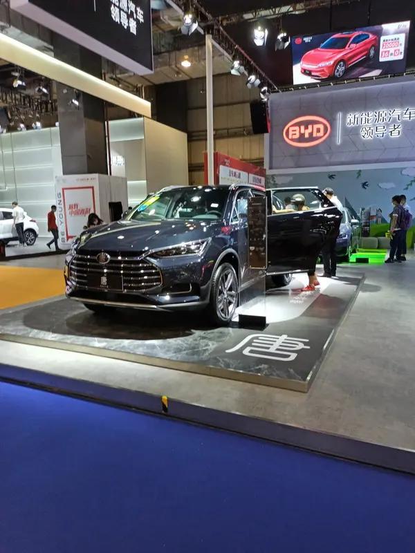 比亚迪唐 9 系和汉 9 系估计亮点满满。 外观上，预计会延续家族式的...