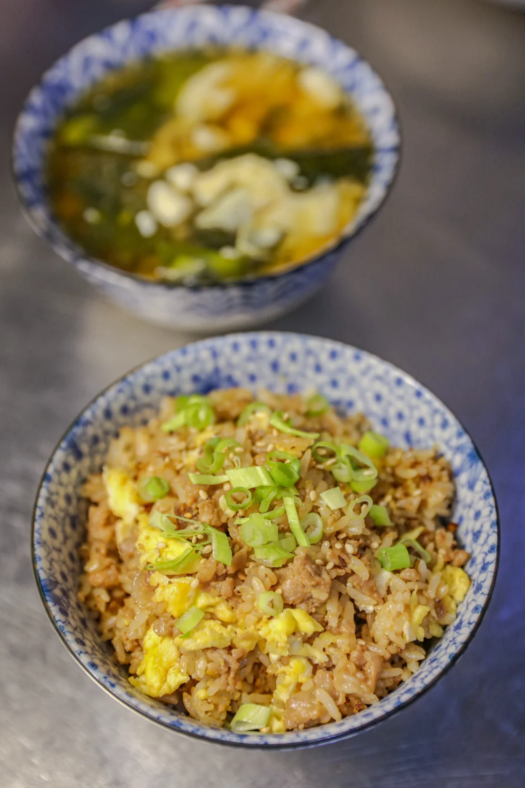跟着EMMA一起吃米饭｜鸡绞肉味增炒饭