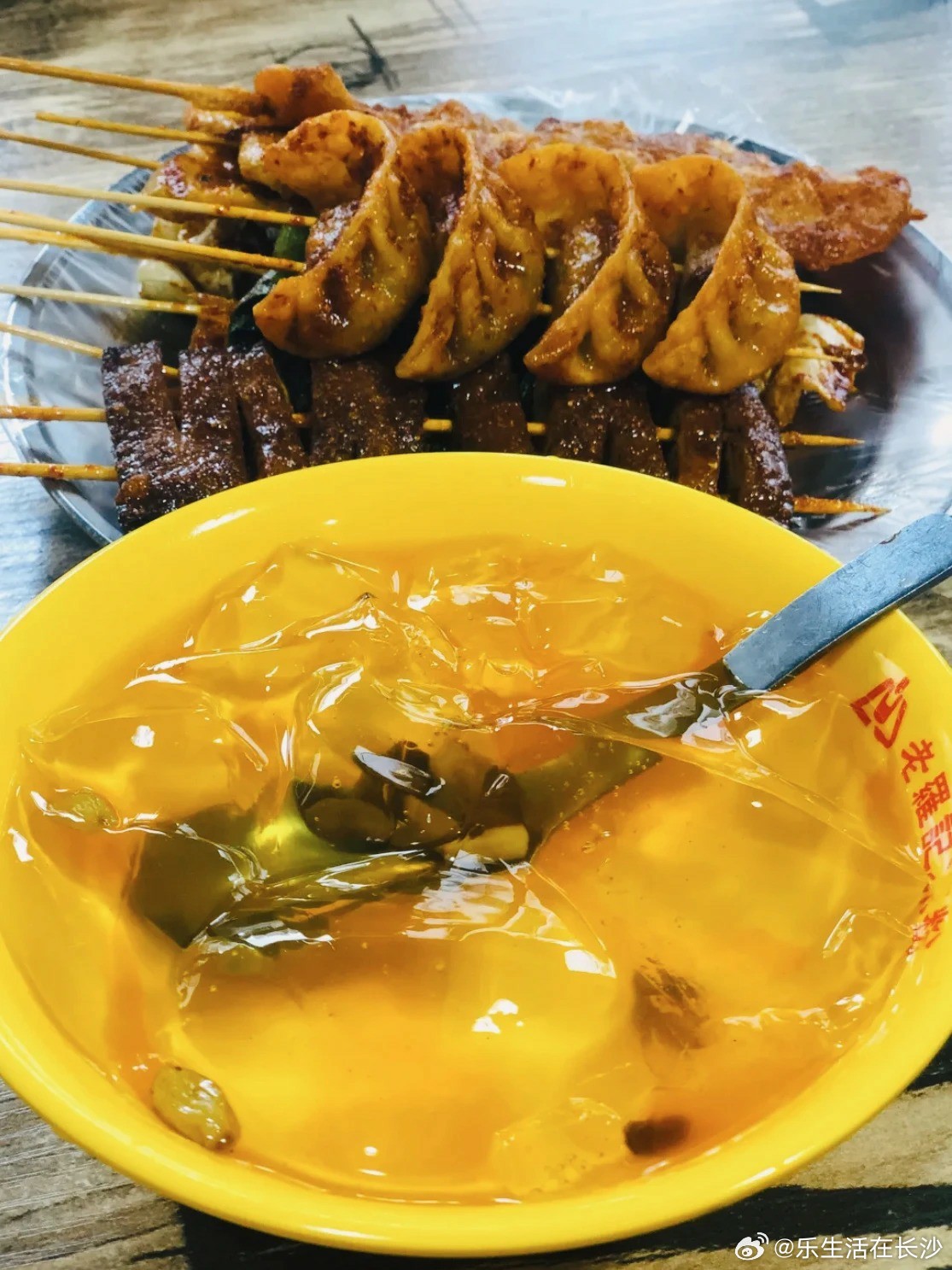 来浏阳旅游，逛古镇、游乡村之外，最治愈的莫过于走街串巷，一头扎进这座城...
