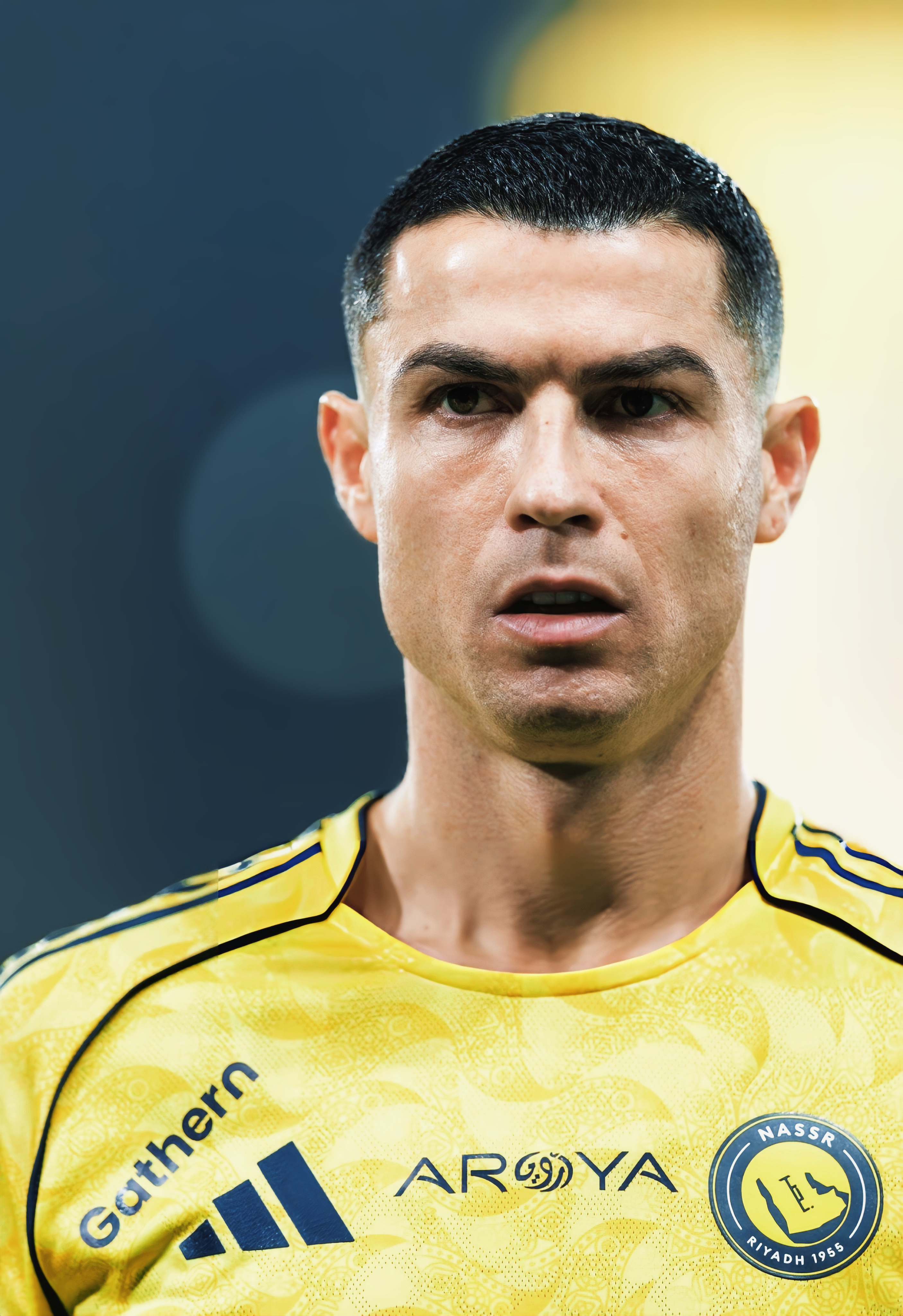 🛑 根据使用Whoop运动监测设备对克里斯蒂亚诺身体进行测量得到的数...