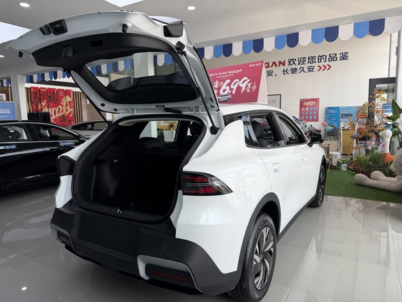 Q05大后备箱，家用真能装