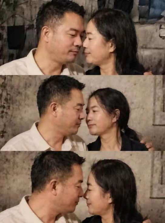 <p>夫妻对唱秀恩爱 <!--{img:0}--></p><img s...