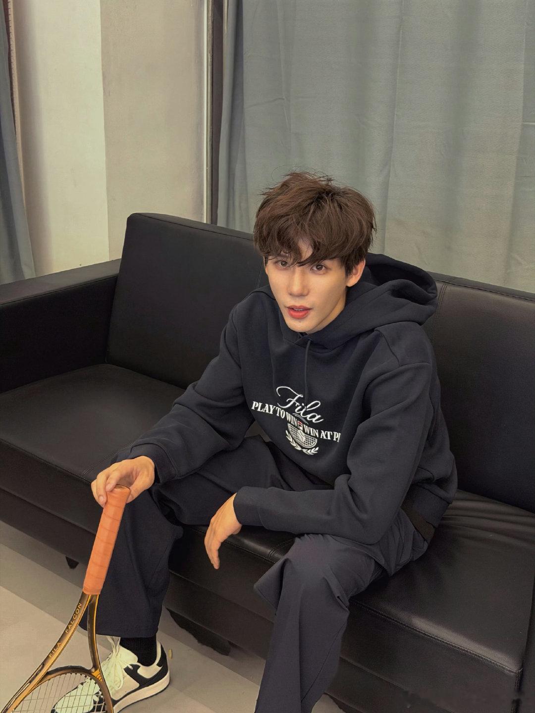 #王安宇[超话]##王安宇##王安宇超话# 
今天是运动型boy  帅帅帅  [酷][酷][酷][酷] 活人感满满 ​