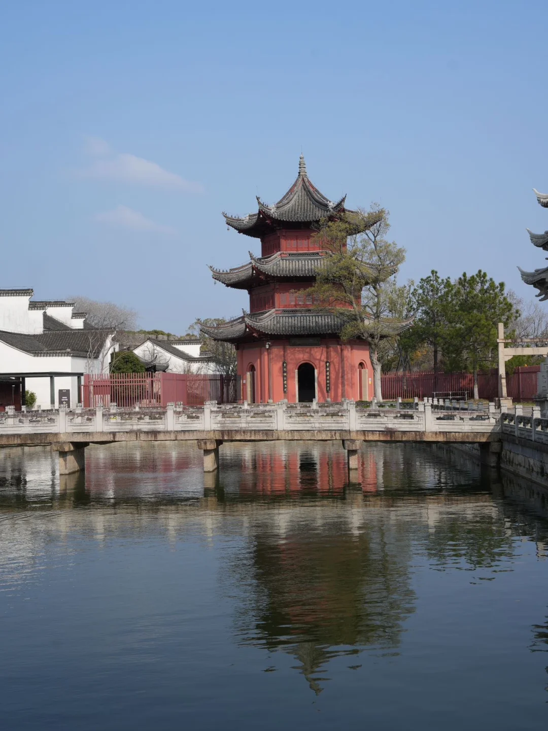 和闺蜜在盐官潮乐之城，把春天拍成了电影