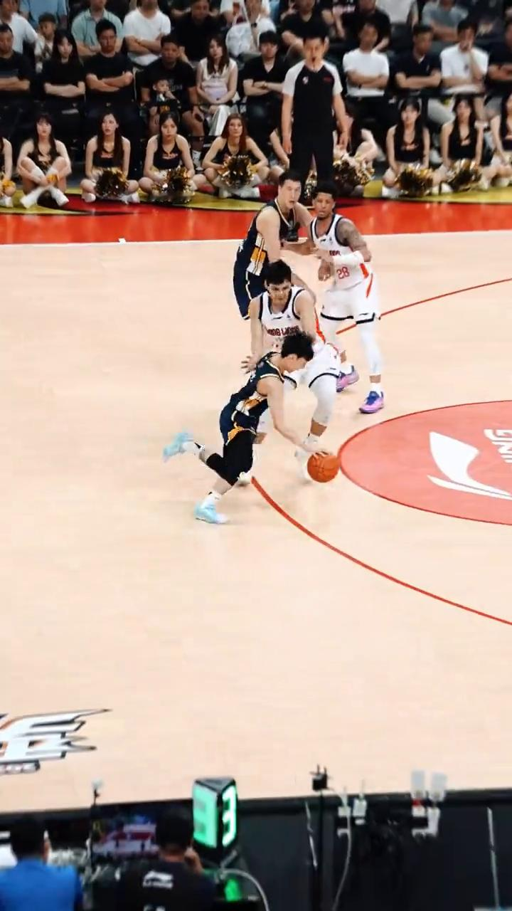 【杰师傅这把尽力局！】徐杰砍下全场最高得分