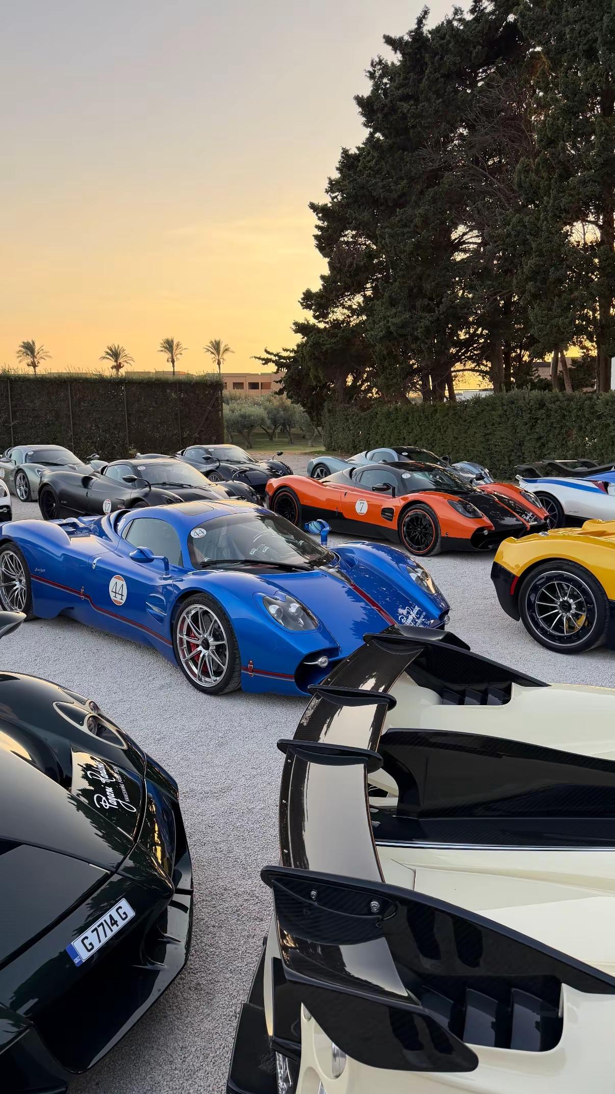 Pagani Raduno:Vanishing Point 2026📸:@gramssupercarsPaganiRaduno 帕加尼 顶级超跑 Pagani
