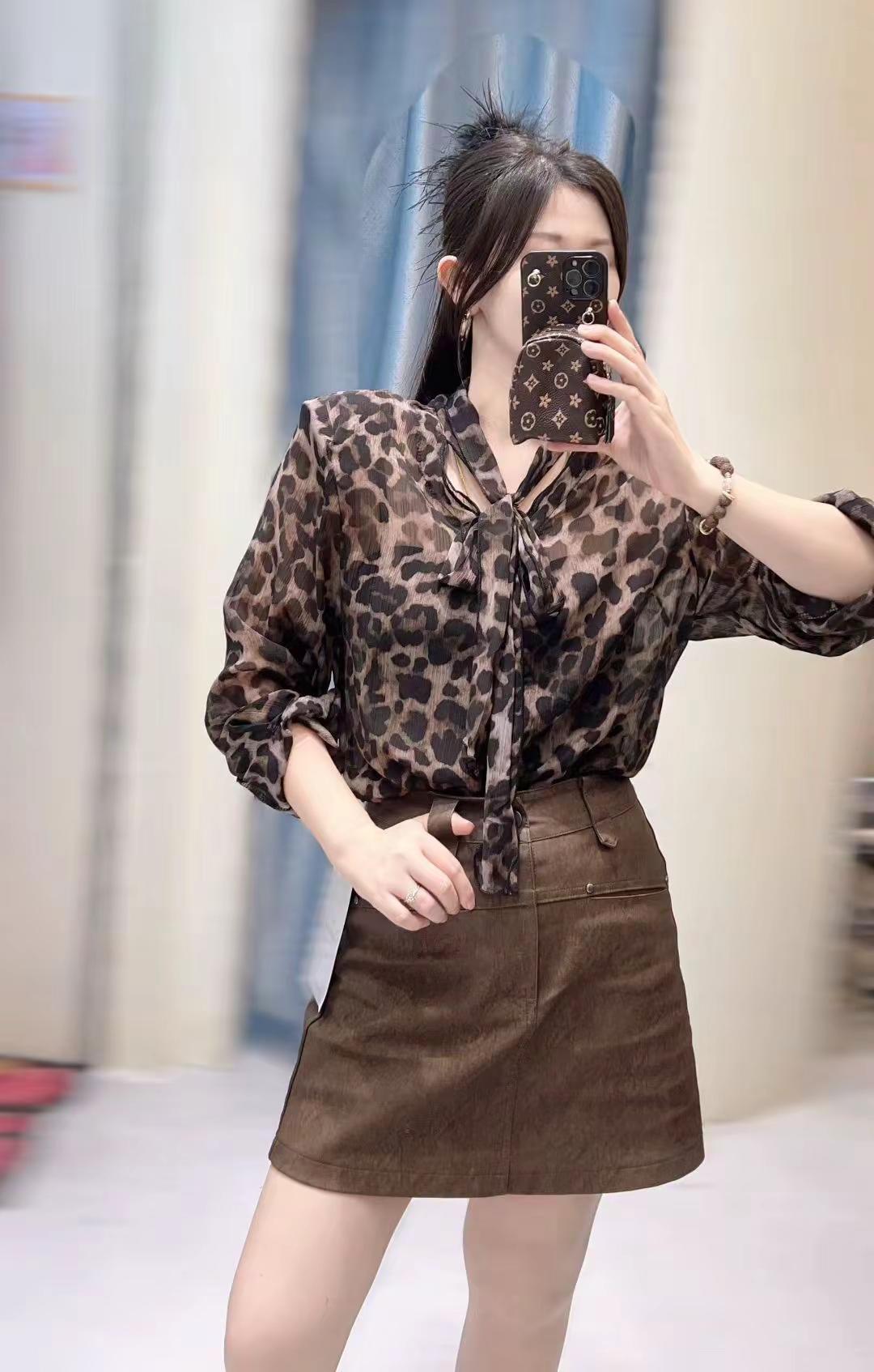 <p>气质女人 名媛风 超美 <!--{img:0}--></p><i...