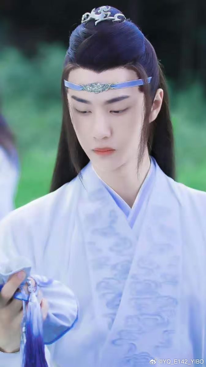 不负韶华不负热爱，在时光里慢慢成为传奇​​​
