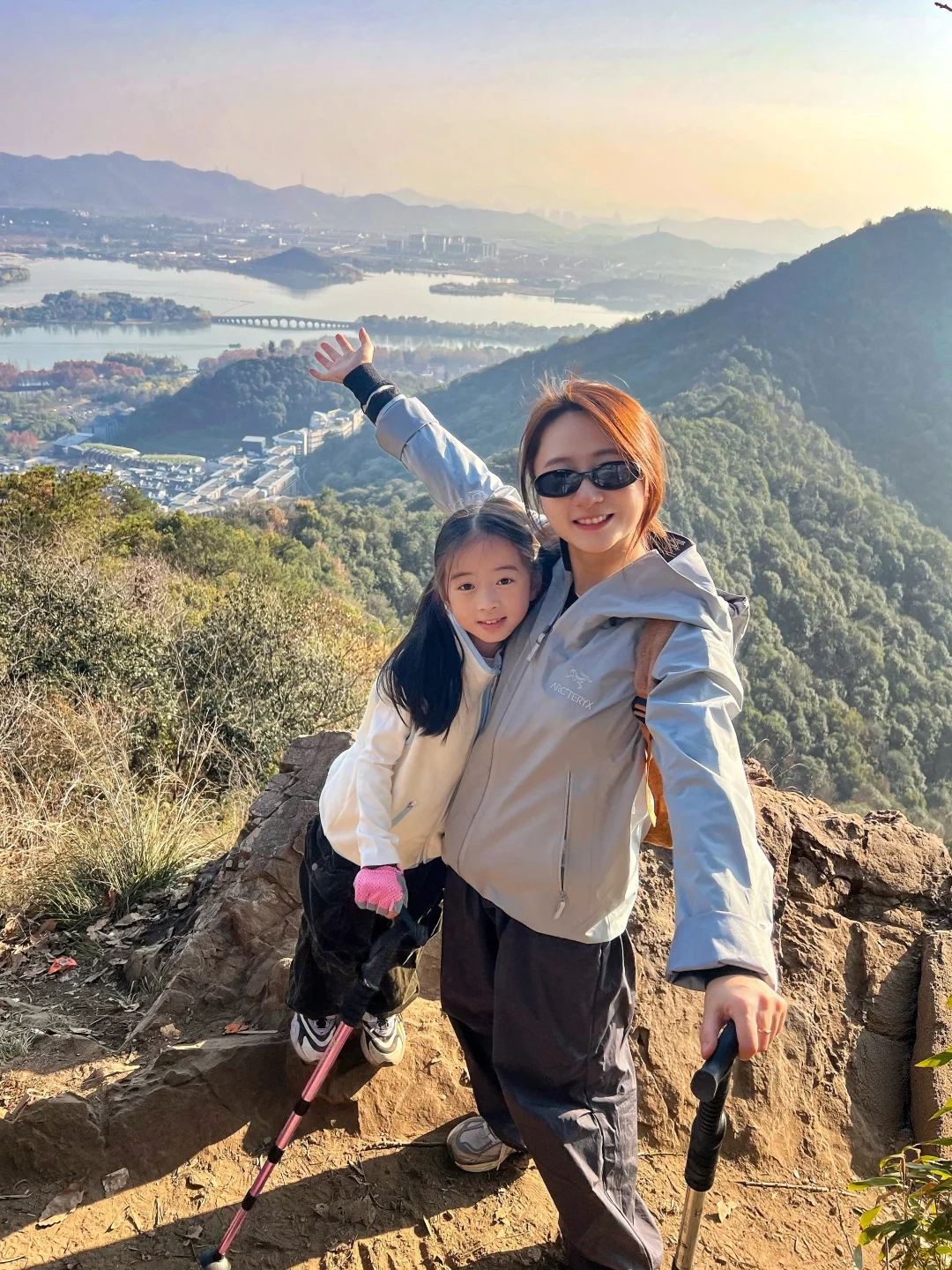 拒绝内卷焦虑！每周一山才是娃的顶配童年 ⛰️