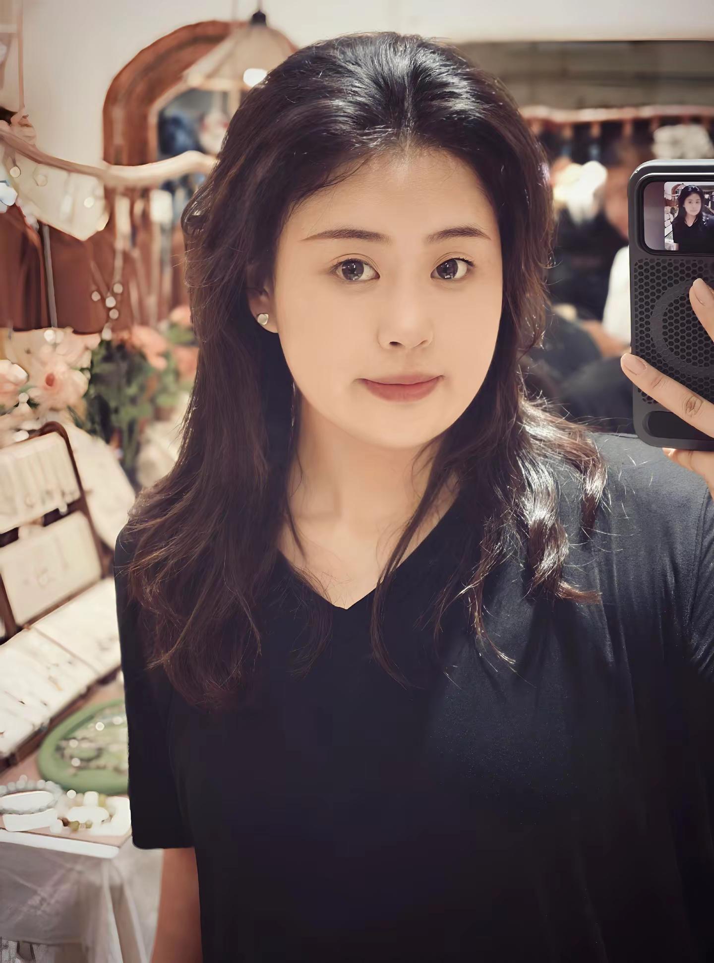 我一直在寻找 可爱的微笑ᕙ(  •̀ ᗜ •́  )ᕗ你是我的宝贝