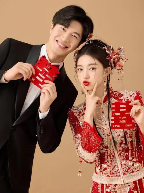 <p>夫妻恩爱 <!--{img:0}--><!--{img:1}--...