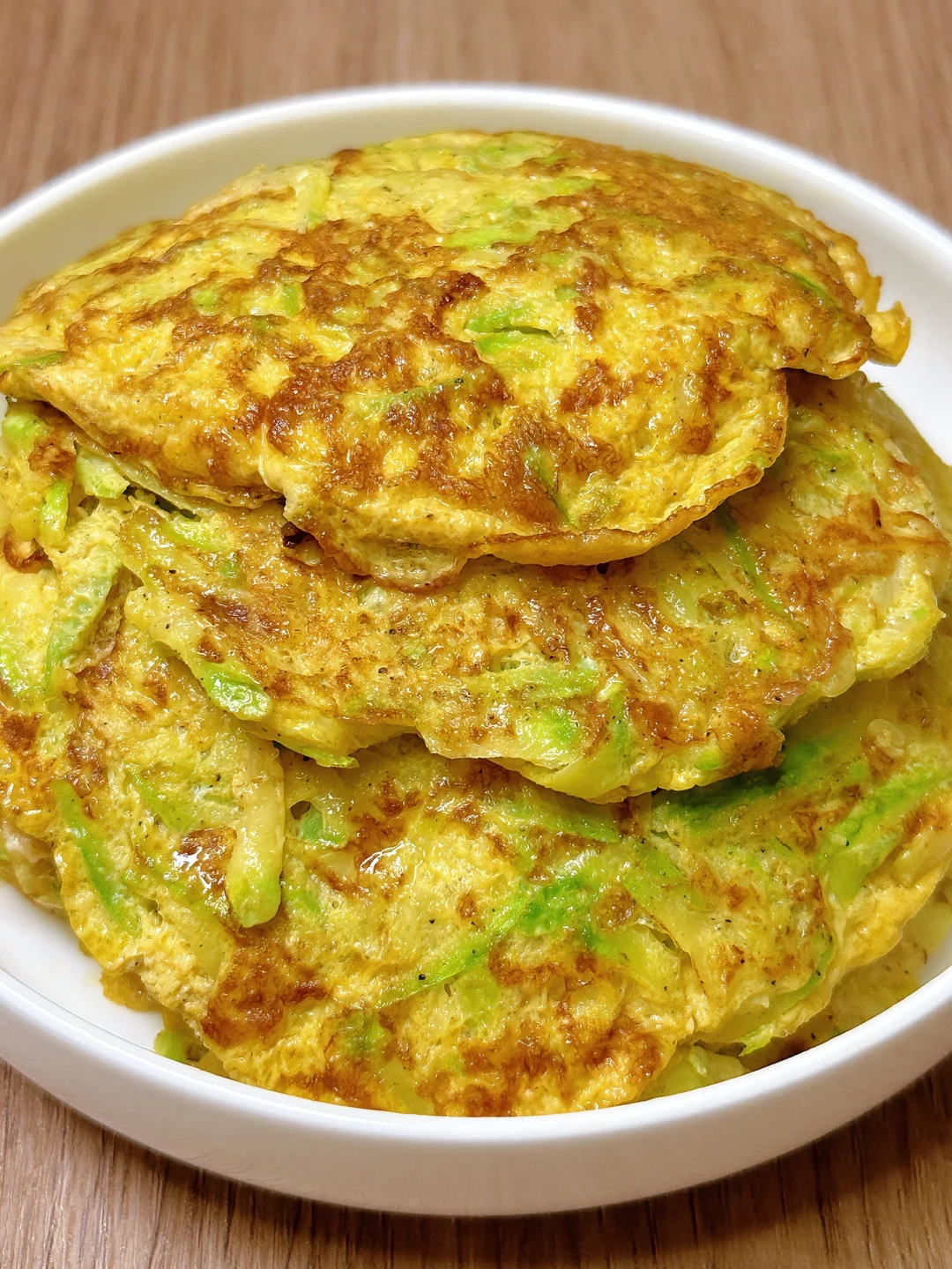 这个鸡蛋饼也太好吃了，一个饼才20大卡😋