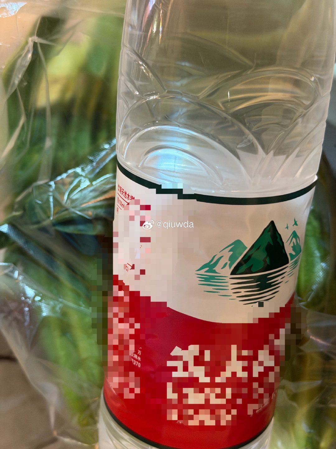 #大学生忘付10元线上补餐费摊主发声#“大水理论”的最佳实践者。  ​