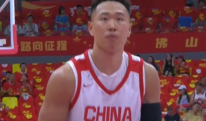 还是差距大，中国男篮icon77-84新西兰icon，发挥糟糕的4大球...