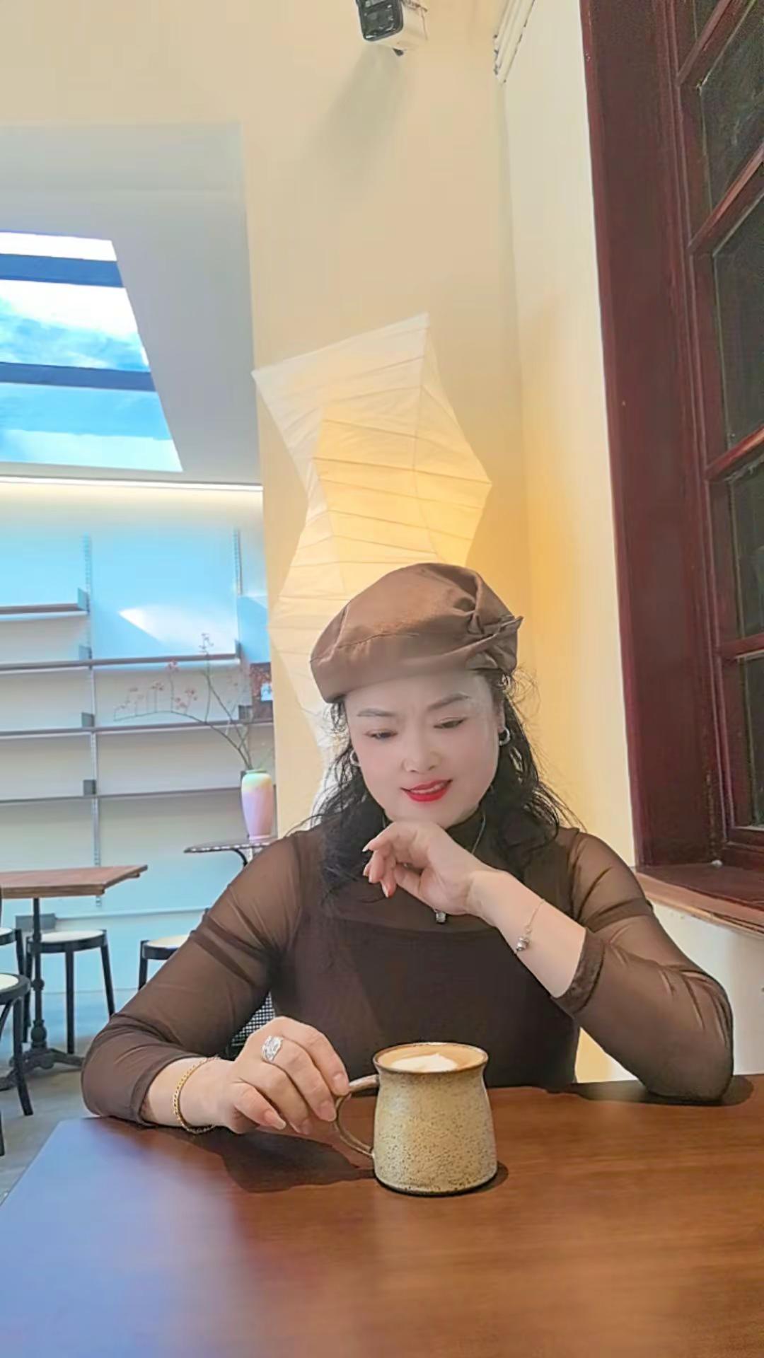 <p>甜美穿搭 甜美可爱穿搭 纪录美好生活 甜美风穿搭 <!--{im...