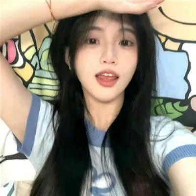 元气少女，阳光自拍！✍