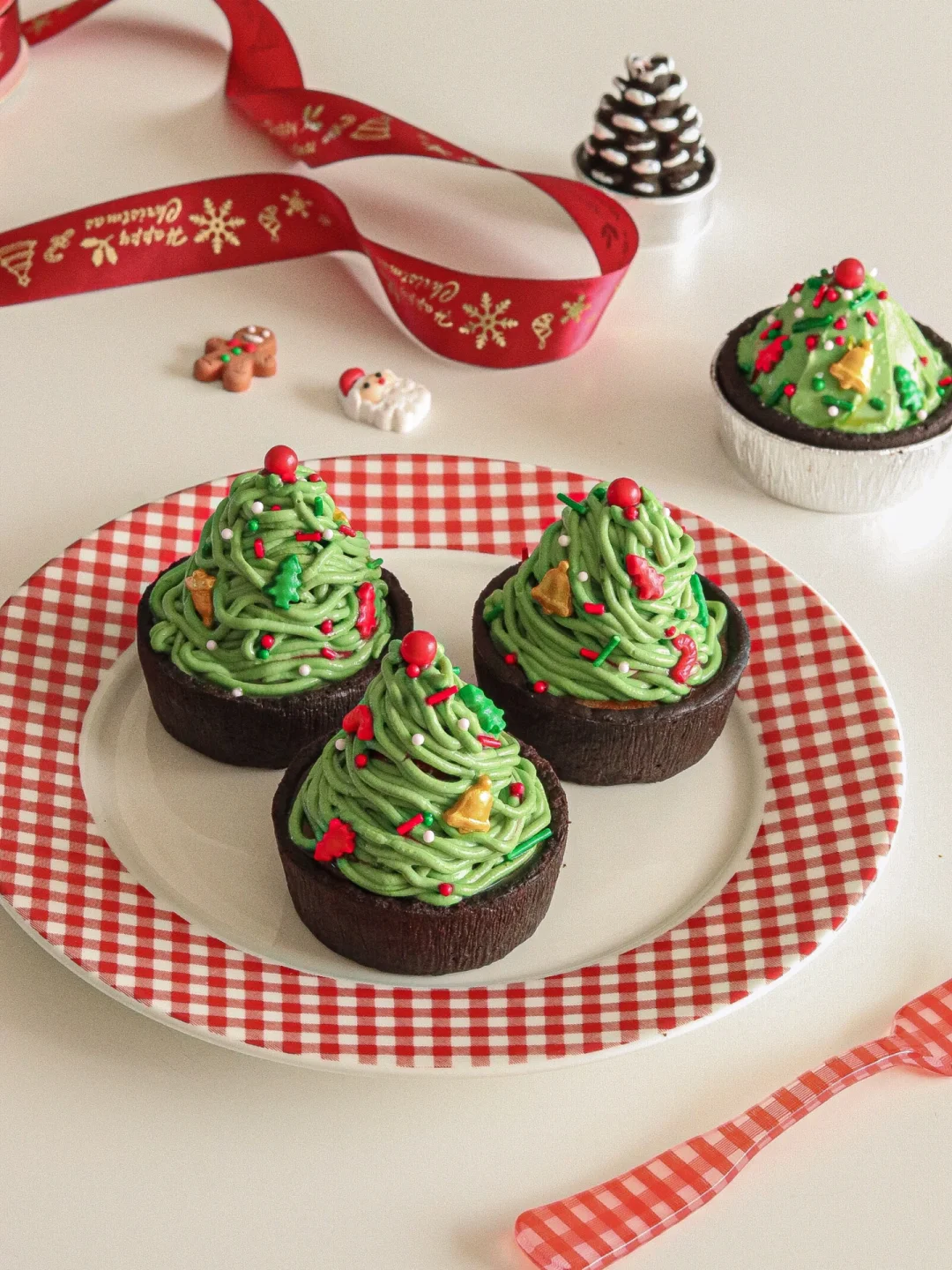用蛋挞做圣诞树🎄抹茶奶油➕🍓➕蛋挞多重口感