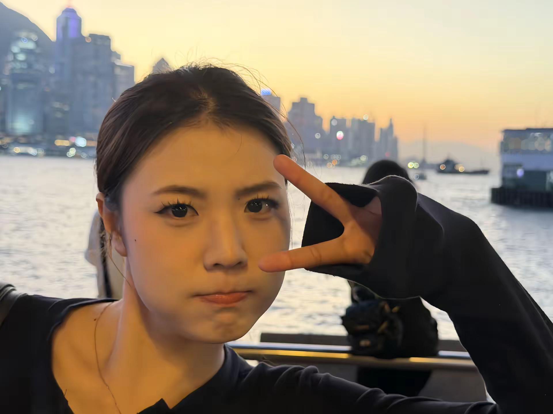 女朋友只是暂时的 前女友才是永久的