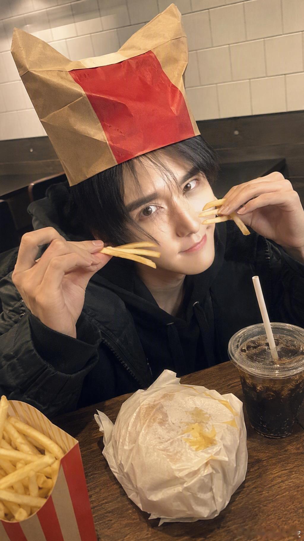 #张新成[超话]##张新成# 
宝宝们可以给点经验嘛 ​
