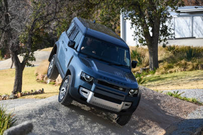 Land Rover Defender 110
