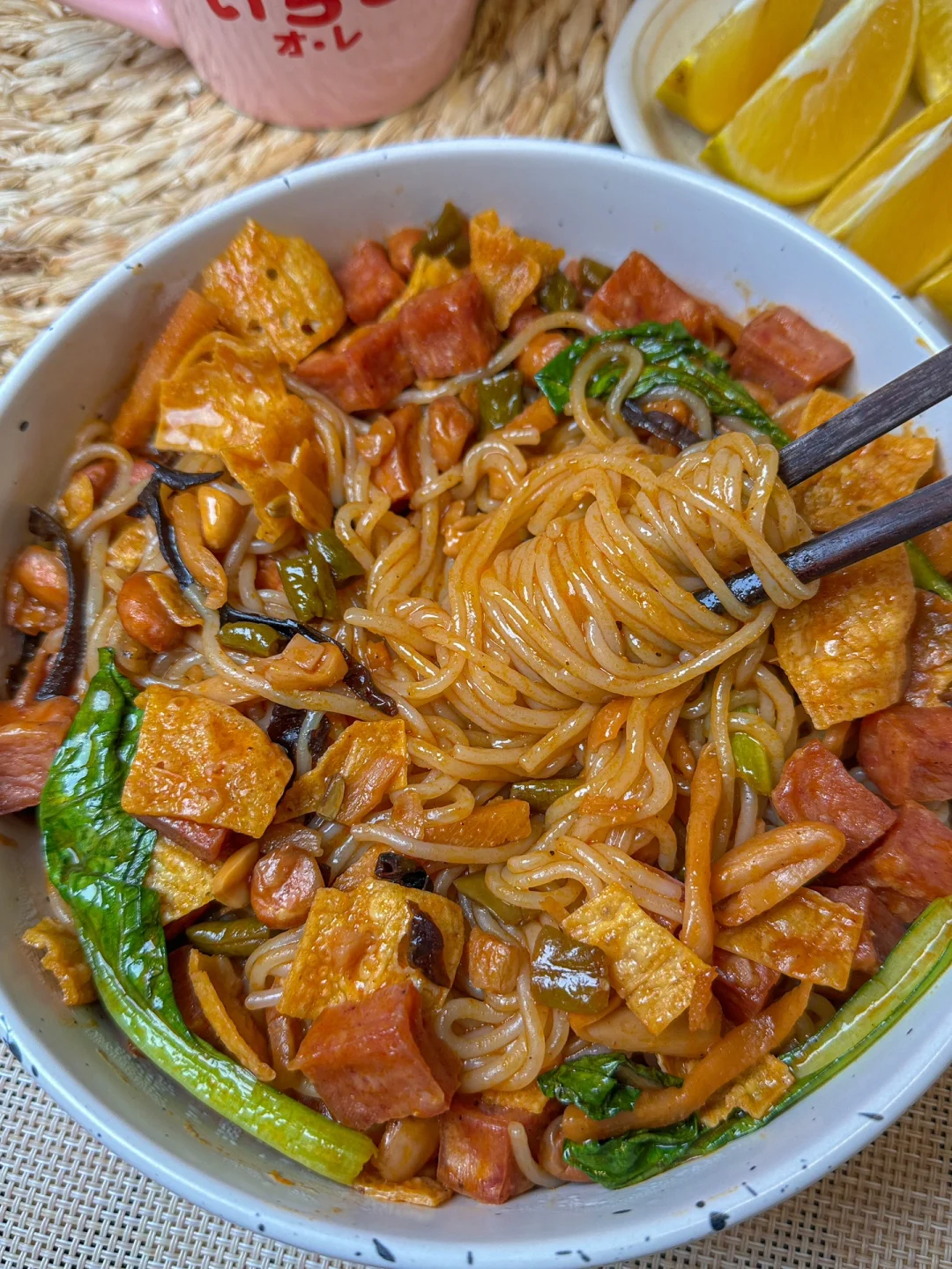 我怎么才知道！之前的螺蛳粉都白吃了！！