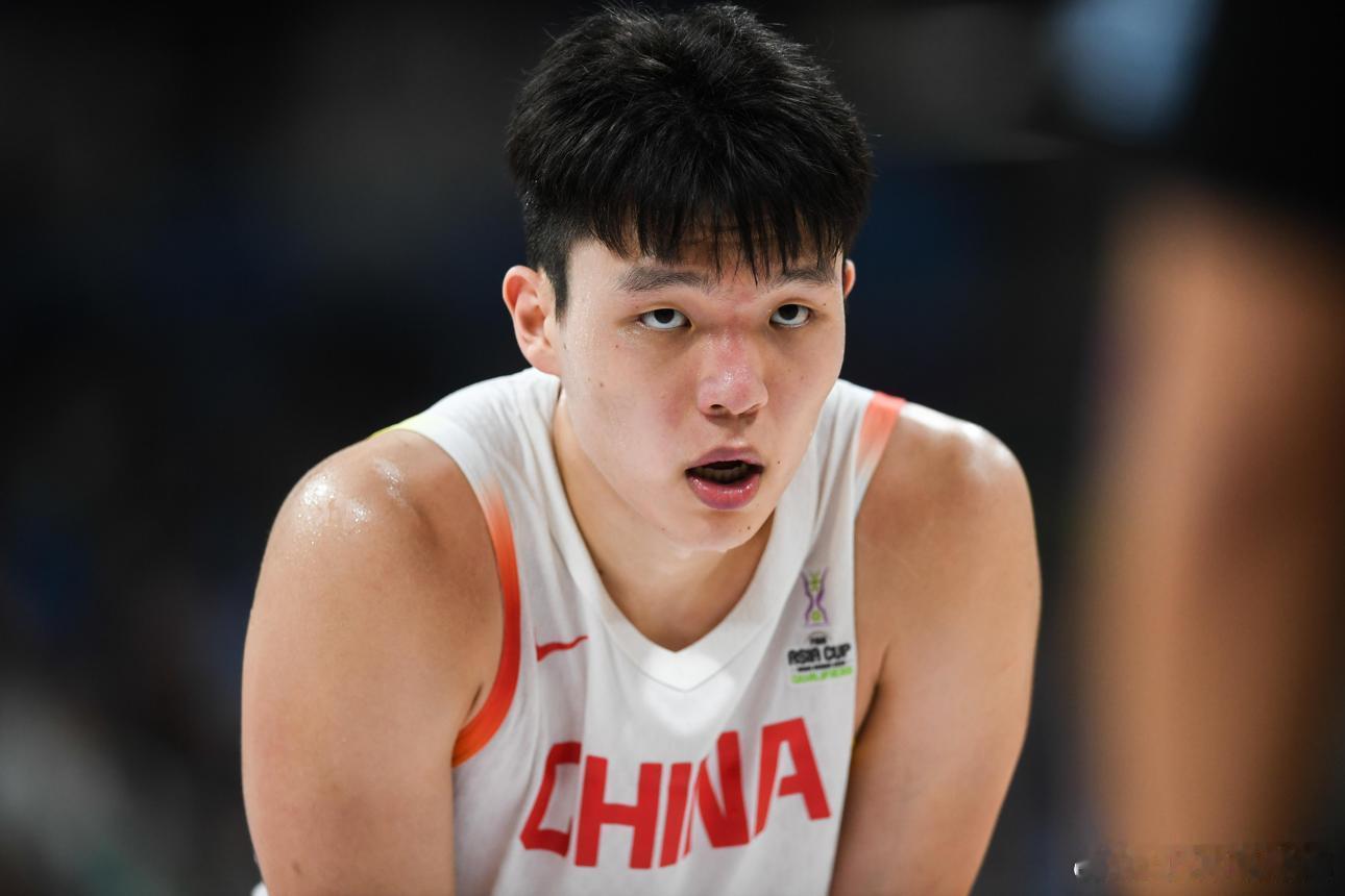 杨瀚森不打亚运会，中国男篮这次真的准备让年轻人自己扛了！  中国男篮公...