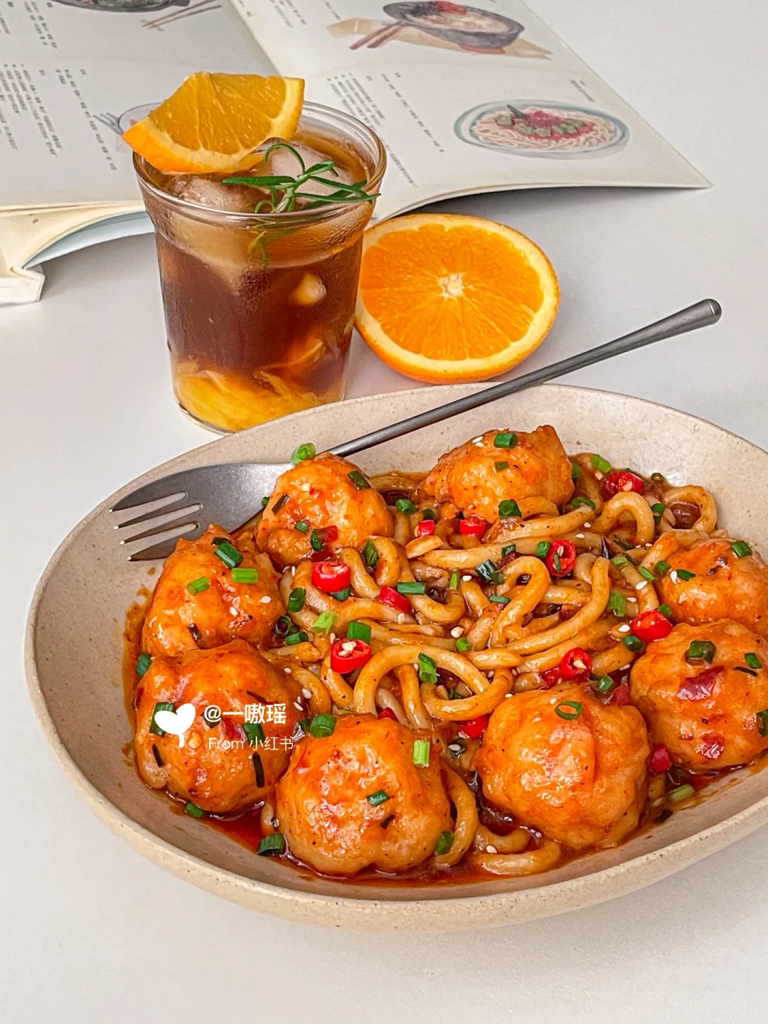 宅家一人食🍜好吃到跺脚的麻辣虾滑乌冬🌶️